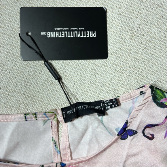 Pretty Little Thing Pale Pink Floral Butterfly Satin Peplum Blouse - Picture 7 of 9